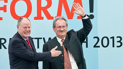 Peer Steinbrück und Christian Ude als Hauptredner beim Kleinen Parteitag der SPD in München