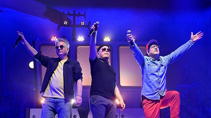 Das Trio von Fettes Brot ist auf Abschiedstour, am Sonntag und Montag machten sie in München Halt.