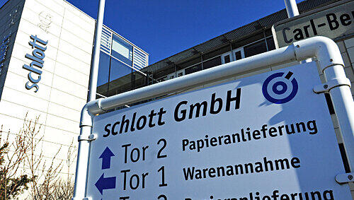 Das Firmengebäude der Druckerei Schlott in Freudenstadt. Der Firma aus dem Schwarzwald droht die Insolvenz. Das Firmengebäude der Druckerei Schlott in Freudenstadt. Der Firma aus dem Schwarzwald droht die Insolvenz.