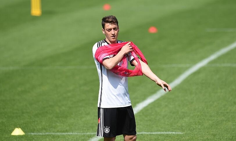 Mesut Özil