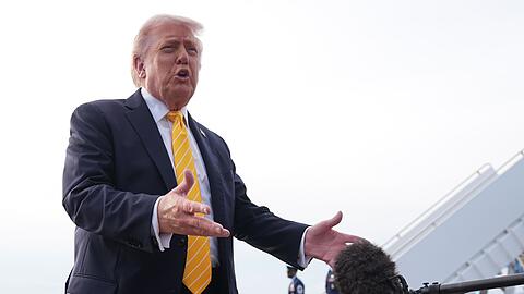 Trump bekräftigt: Die Truppenstärke in Deutschland soll deutlich reduziert werden. Trump bekräftigt: Die Truppenstärke in Deutschland soll deutlich reduziert werden.