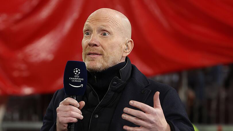 Matthias Sammer (Bild) lobte die "kompromisslose" Entscheidungsfindung von Bundestrainer Jürgen Klopp. Matthias Sammer (Bild) lobte die "kompromisslose" Entscheidungsfindung von Bundestrainer Jürgen Klopp.