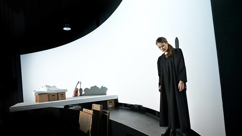 Lea Ruckpaul in "Prima Facie".