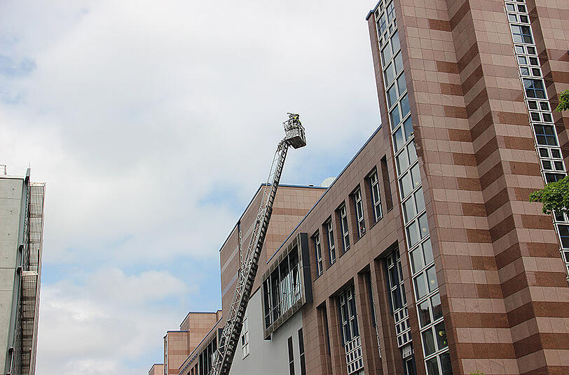 Die Bilder vom Brand an der Hopfenpost