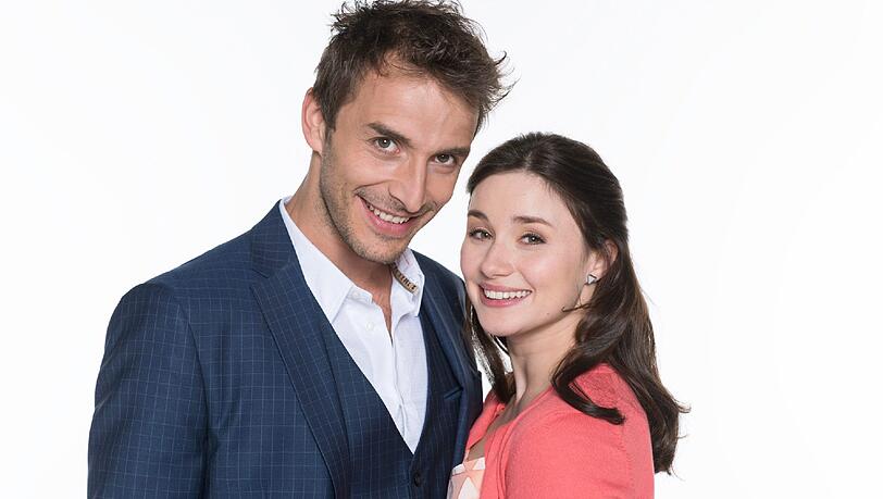 Ab 26. Juli sind Jeannine Michele Wacker als Clara Morgenstern und Max Alberti als Adrian Lechner das neue Traumpaar am Fürstenhof.