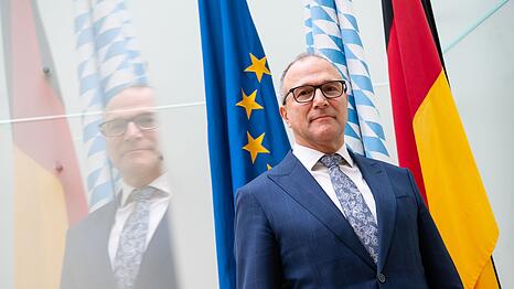 Hold ist auch Politiker, wollte sogar mal Bundespr&auml;sident werden. (Archivbild)