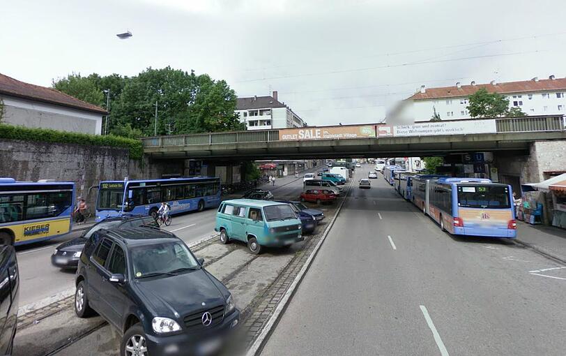 Die Albert-Rosshaupter-Straße wird grundlegend saniert und umgebaut.