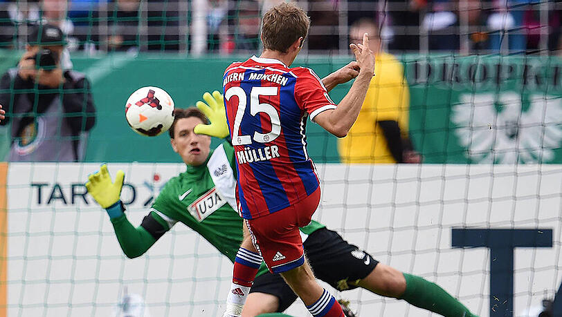 Thomas Müller erzielte das zwischenzeitliche 2:0 für den FC Bayern Thomas Müller erzielte das zwischenzeitliche 2:0 für den FC Bayern