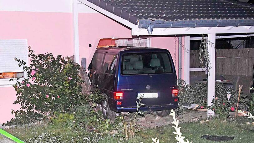 Danach attackierte er die Bewohnerin.
