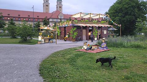 Das hat mit einem Motorrad-Vereinsheim nicht mehr viel zu tun: So soll es am "Café Backsteinchen" künftig zugehen.