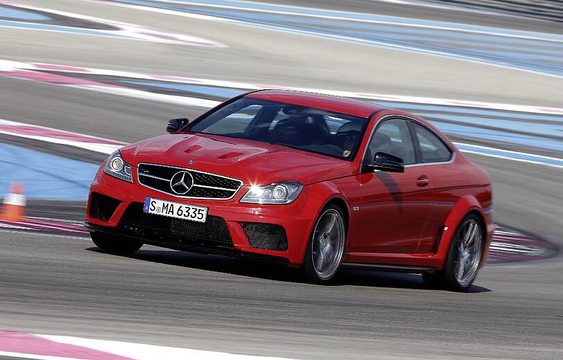 Der C 63 AMG hat 517 PS unter der Haube - damit ist das Coupé die bislang stärkste C-Klasse.