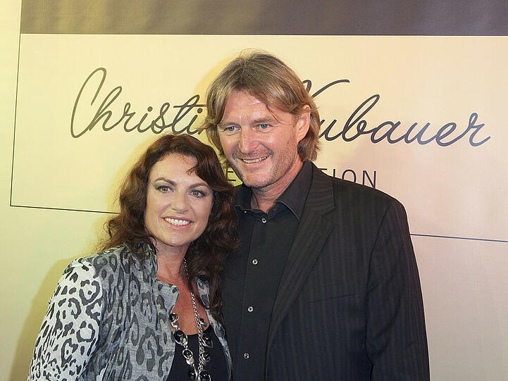 Ein Bild aus glücklicheren Tagen: Christine Neubauer und Lambert Dinzinger im August 2010