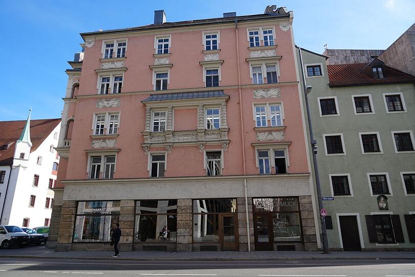 Das Orag-Haus am Oberanger: Hier hat "Tracht und Heimat" im Juni 2022 zumachen müssen.