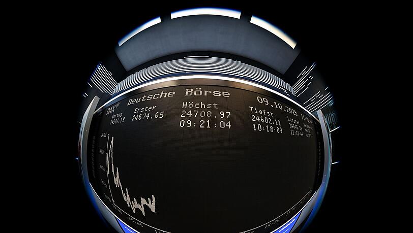 Die Konzerne in Dax und MDax zahlen erneut Milliarden an ihre Anteilseigner - die Summe ist aber voraussichtlich kleiner als ein Jahr zuvor. (Symbolbild)