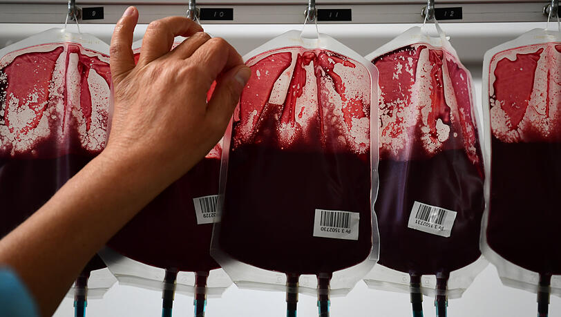 Rund 2.000 Blutspenden werden in Bayern pro Tag benötigt. Rund 2.000 Blutspenden werden in Bayern pro Tag benötigt.