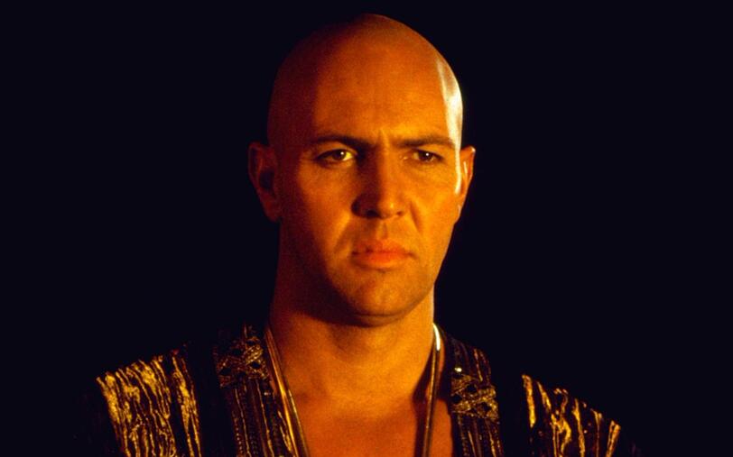 Imhotep (Arnold Vosloo) will seine Geliebte Anck-Su-Namum ins Leben zurückrufen, doch dafür müsste Ricks Frau Evie ihr Leben lassen. Imhotep (Arnold Vosloo) will seine Geliebte Anck-Su-Namum ins Leben zurückrufen, doch dafür müsste Ricks Frau Evie ihr Leben lassen.