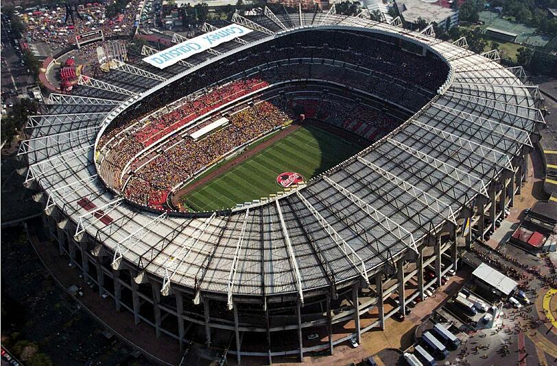 Platz 4 - Atztekenstadion
Ort: Mexiko-Stadt (Mexiko)
Plätze: 95.500
Teams: Club América, Mexikanische Fußballnationalmannschaft
Eröffnung: 29. Mai 1966