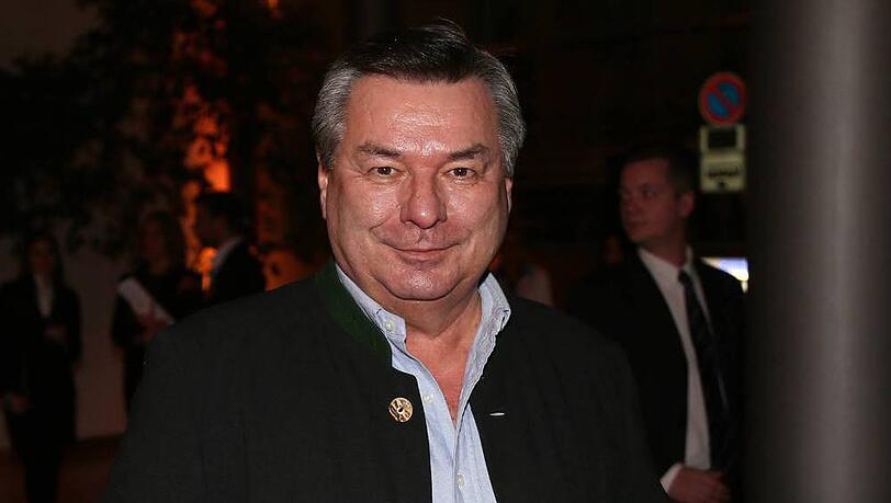 Nach seinem Auftritt als Joker musste Waldemar "Waldi" Hartmann viel Spott über sich ergehen lassen Nach seinem Auftritt als Joker musste Waldemar "Waldi" Hartmann viel Spott über sich ergehen lassen