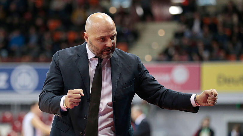 Seine Mannschaft konnte sich am Mittwochabend durchsetzen: Alexander Djordjevic, Trainer des FC Bayern Basketball.