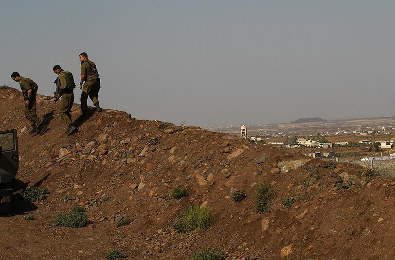 An den Golan-Höhen haben bewaffnete Extremisten UN-Soldaten in ihre Gewalt gebracht.