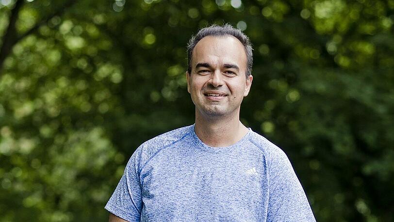 Dr. Milan Dinic ist Sportarzt, Internist und Kardiologe. Dr. Milan Dinic ist Sportarzt, Internist und Kardiologe.