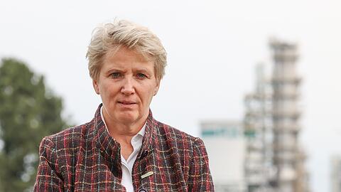 Die Landr&auml;tin des Landkreises Uckermark, Karina D&ouml;rk (CDU), warnt vor US-Sanktionen gegen die PCK-Raffinerie. (Archivbild)