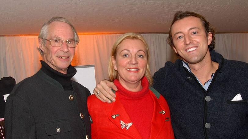 Waldemar Prinz zu Schaumburg-Lippe, Ehefrau Gertraud-Antonia und Adoptiv-Sohn Mario-Max Prinz Schaumburg-Lippe.
