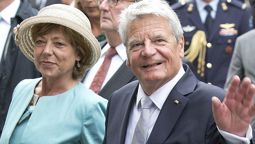 Joachim Gauck und Daniela Schadt bei einer Veranstaltung in Maastricht im vergangenen August Joachim Gauck und Daniela Schadt bei einer Veranstaltung in Maastricht im vergangenen August
