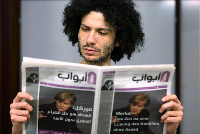 Al-Asheq und seine Kollegen verfolgen aber auch eine Art Bildungsauftrag: Sie wollen Deutschland erklären.