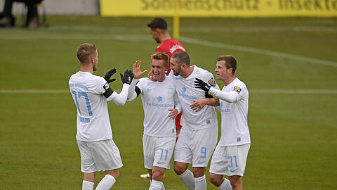 Neudecker (r.), Wein (l.) & Co.: Diesmal gibt es von der AZ Noten für die Mitte des TSV 1860.