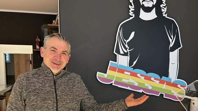Robert Venzillotta vom Jessas. Er denkt, dass seine Geschäfte bald besser laufen. Robert Venzillotta vom Jessas. Er denkt, dass seine Geschäfte bald besser laufen.
