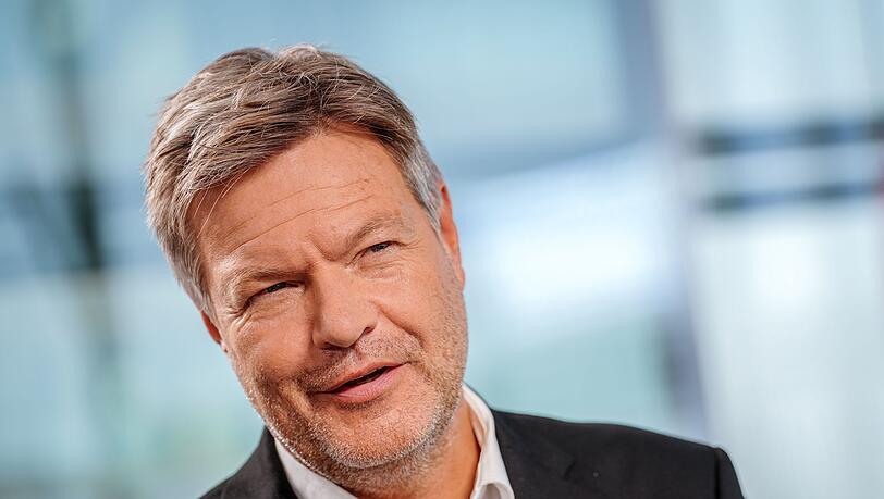 Robert Habeck ist seit 2021 deutscher Vizekanzler. Was weiß man über sein Privatleben?