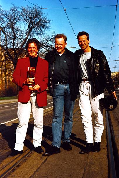 Fritz Egner (li.) mit Manfred Segerer, Herausgeber Mixage Magazin, sowie Fred Kogel im Frühjahr 1993. (Archivbild) Fritz Egner (li.) mit Manfred Segerer, Herausgeber Mixage Magazin, sowie Fred Kogel im Frühjahr 1993. (Archivbild)