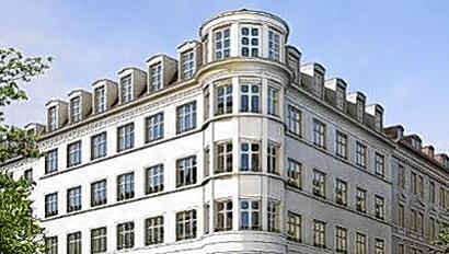 Das Isartor-Palais entsteht auf einem rund 900 m2 großen Grundstück in der Münchner Altstadt. Das Isartor-Palais entsteht auf einem rund 900 m2 großen Grundstück in der Münchner Altstadt.