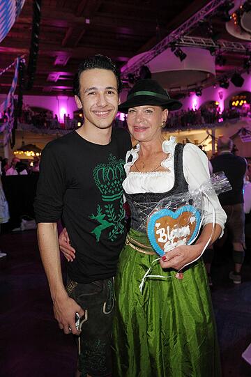 Angermaier Trachten-Nacht im Löwenbräukeller - Die Bilder