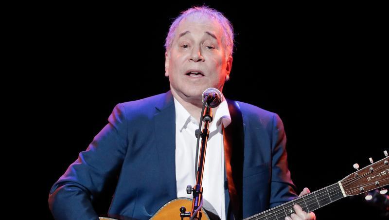 Der US-amerikanische Musiker Paul Simon spendet für Musikunterricht an New Yorker Schulen gespendet. Der US-amerikanische Musiker Paul Simon spendet für Musikunterricht an New Yorker Schulen gespendet.