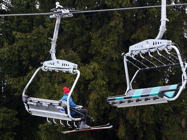 Aus diesem Lift in Winterberg im Sauerland ist das neun Jahre alte Mädchen aus den Niederlanden gestürzt.