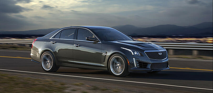 V wie V-max: Der rund 650 PS starke Cadillac CTS-V schafft 320 Stundenkilometer.