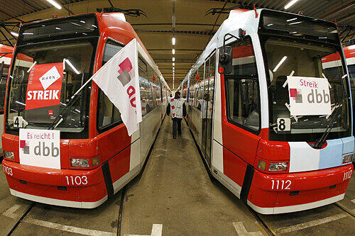 Beim letzten großen VAG-Streik blieben Anfang Februar 2009 die Straßenbahnen in den Depots.
