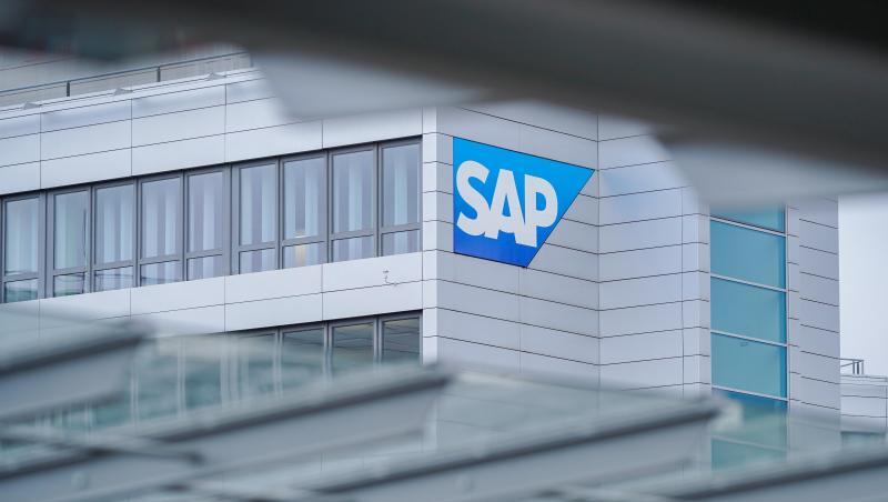 Vertreten im Club der Top 100 waren im ersten Halbjahr 2019 die deutschen Unternehmen SAP (Rang 52) und Allianz (98), wie aus einer Untersuchung des Beratungs- und Prüfungsunternehmens EY hervorgeht. Vertreten im Club der Top 100 waren im ersten Halbjahr 2019 die deutschen Unternehmen SAP (Rang 52) und Allianz (98), wie aus einer Untersuchung des Beratungs- und Prüfungsunternehmens EY hervorgeht.