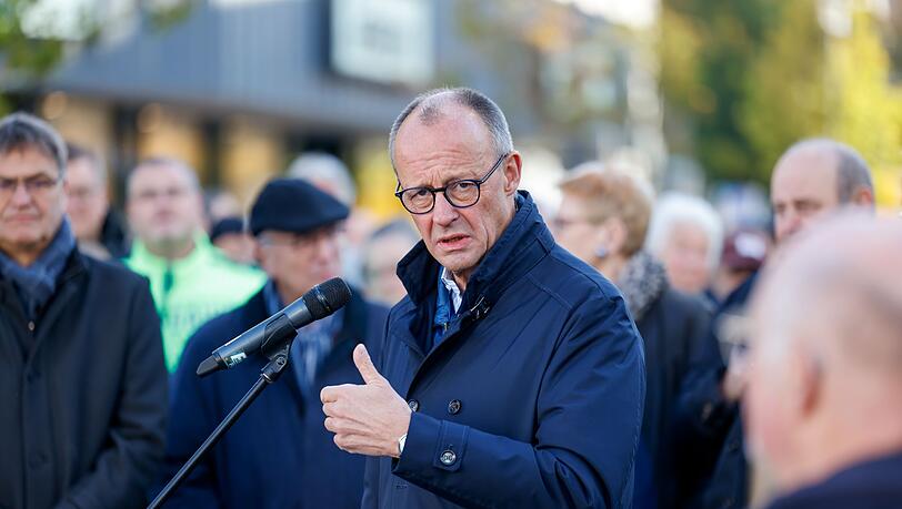 CDU-Chef Merz zieht eine rote Linie: Mit ihm als Parteivorsitzenden gibt es keine Zusammenarbeit mit der AfD. CDU-Chef Merz zieht eine rote Linie: Mit ihm als Parteivorsitzenden gibt es keine Zusammenarbeit mit der AfD.