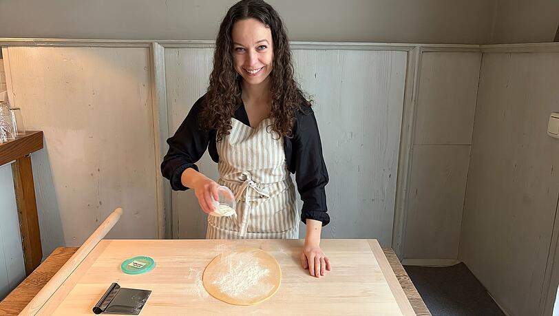 Natalie Bruno (35) stellt den Pastateig immer selbst her. Hinein kommen nur Hartweizenmehl und Eier.