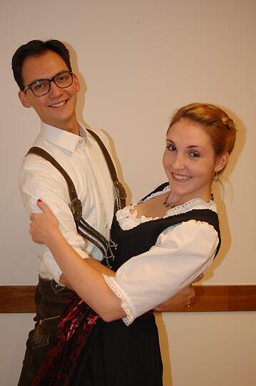 Sebastian Cramer und Rebecca Scheermann feiern mit den Laimern in den Fasching.