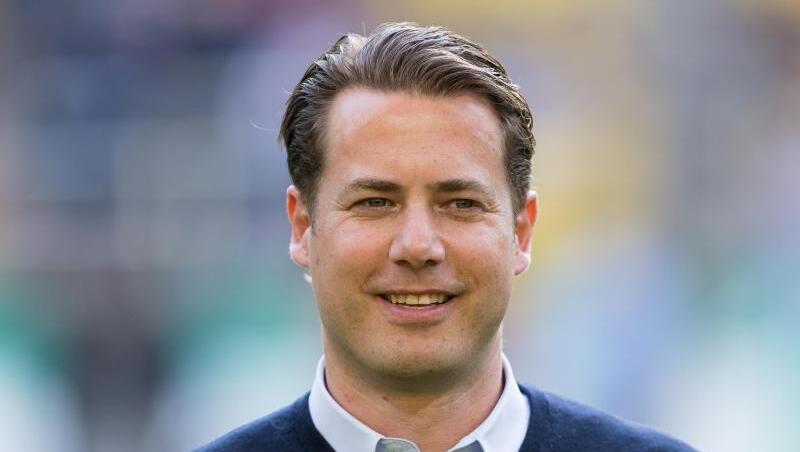 Lars Ricken kümmert sich in Dortmund um den Nachwuchs. Lars Ricken kümmert sich in Dortmund um den Nachwuchs.