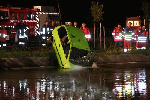 Der Suzuki des Fahranfängers: Er ertrank im Auto.