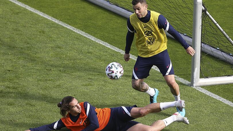 Teil 4 des Franzosen-Viererpacks vom FC Bayern: Lucas Hernández (rechts). Teil 4 des Franzosen-Viererpacks vom FC Bayern: Lucas Hernández (rechts).