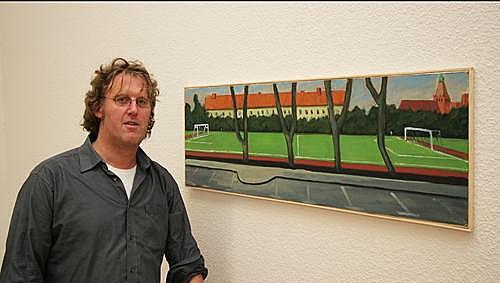 Zeigt Malerei in der Petzoldstraße 7: BBK-Vorstand Holger Lehfeld. Zeigt Malerei in der Petzoldstraße 7: BBK-Vorstand Holger Lehfeld.