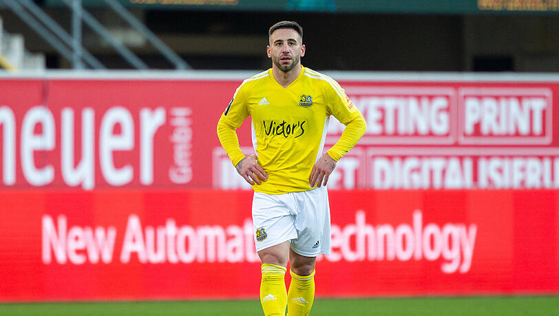 Calogero Rizzuto verliert mit dem 1. FC Saarbrücken gegen Verl.