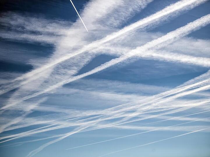 Wegen fehlender Lotsen und überlasteter Lufträume waren die von der Flugsicherung verursachten Verspätungen deutlich angewachsen von 0,5 Minuten 2017 auf 1,23 Minuten pro Flug im vergangenen Jahr.