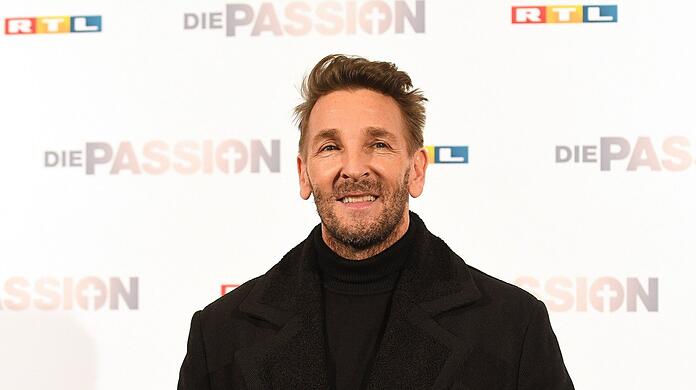 Der Schauspieler Mark Keller tanzt 2024 über das Parkett von "Let's Dance"